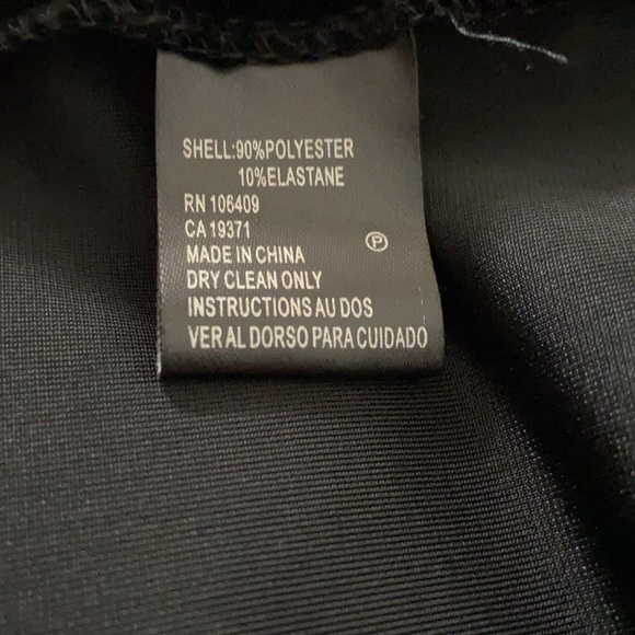 Tahari. Arthur S. Levine. - Picture 10 of 12